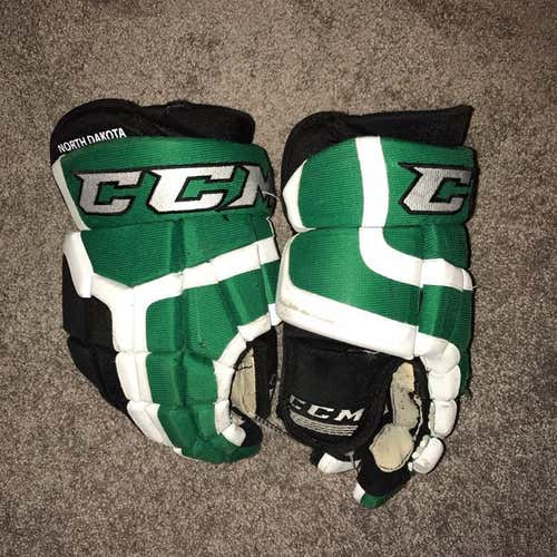University of North Dakota Fighting Sioux Pro Stock NCAA CCM Pro Hockey Gloves 14"
