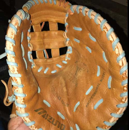 Mizuno First Baseman Mitt