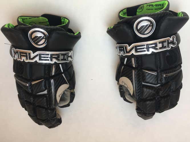 Used Black Maverik M3 Gloves