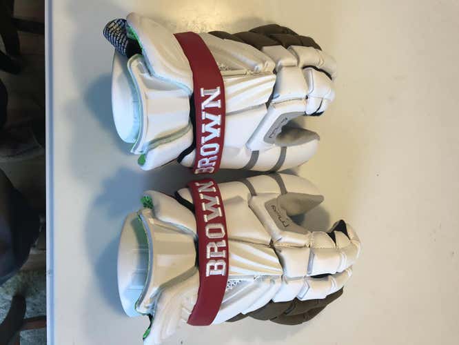 Jack Kelly (Goalie of the Year) lacrosse gloves
