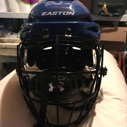 Easton E400 box helmet