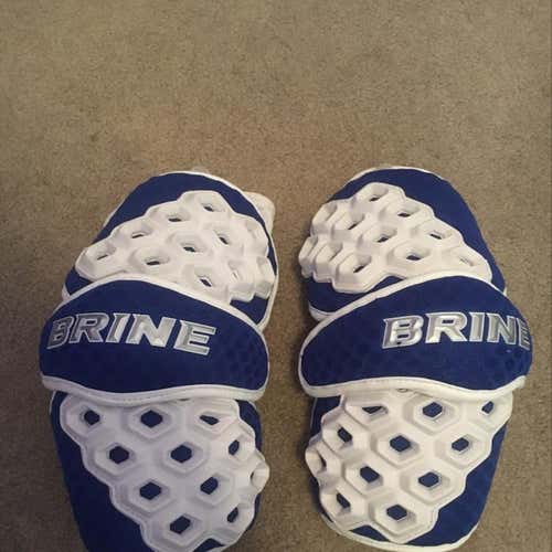 Brine Triump 2 Arm guards