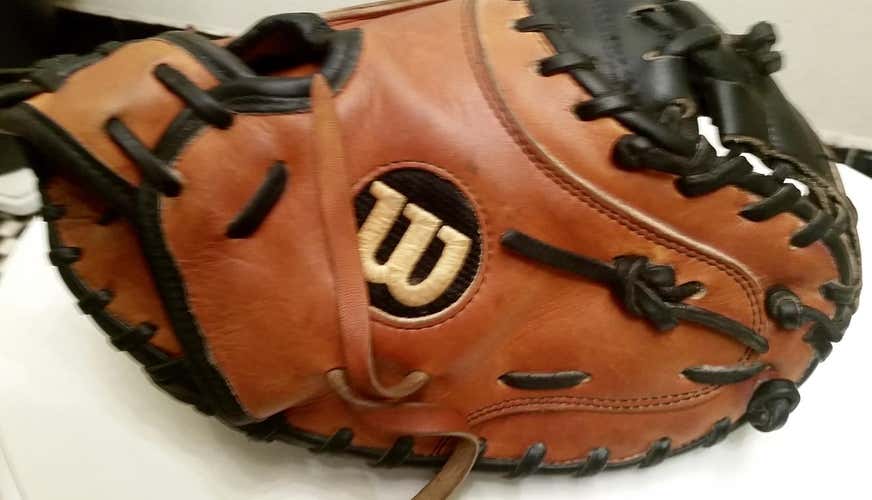 Wilson A2403 "1791 Pudge" Catcher's Mitt-  Nice