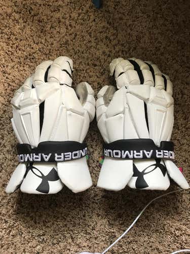UA Command Gloves