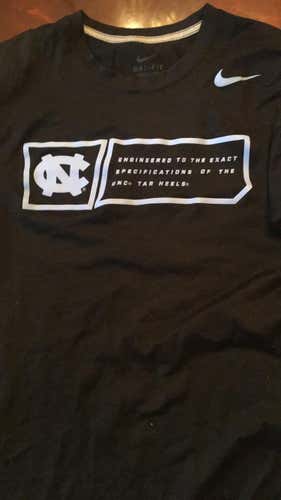 UNC Team Issued Nike Shirt