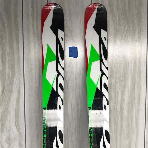Like New very fast Nordica SG 195 27m skis
