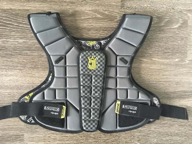 Brine Superlight Shoulder Pads - Cut - Large