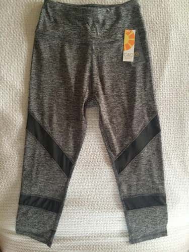 Women's Gray Leggings. Size Small/Medium.