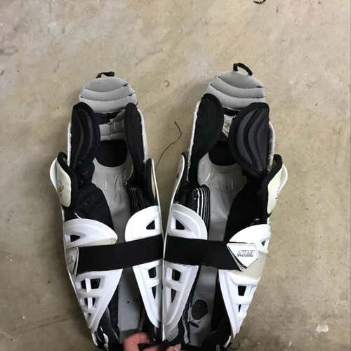 Easton s19 shin pads 14inch