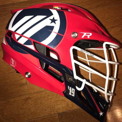 Cascade R Showtime 2016 Issued Helmet