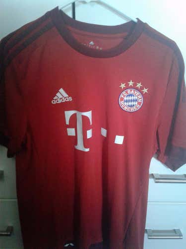 Bayern Munich Home shirt 2015-2016