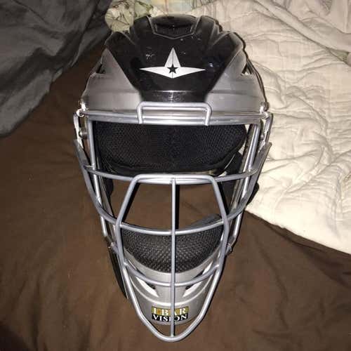 **READ DESCRIPTION** Lightly Used All Star System 7 Catchers Mask