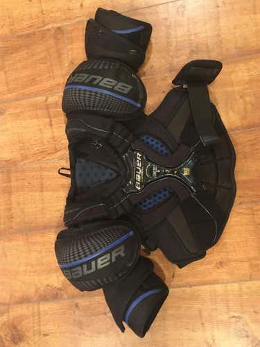 Bauer Nexus Shoulder Pads