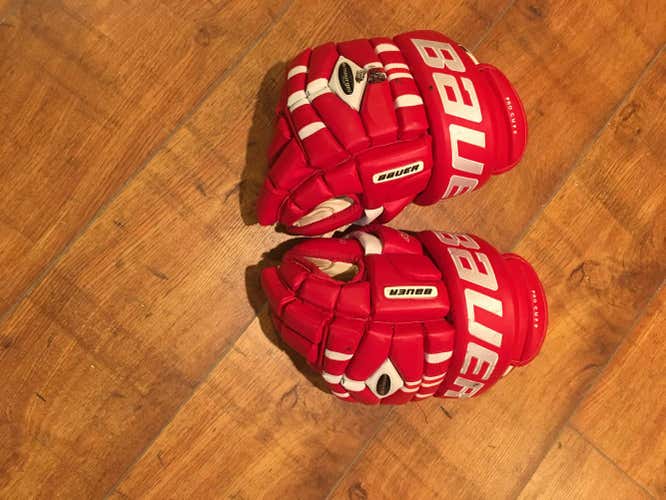 Red Bauer Gloves