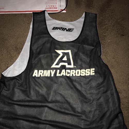 Army Lacrosse Pinnie