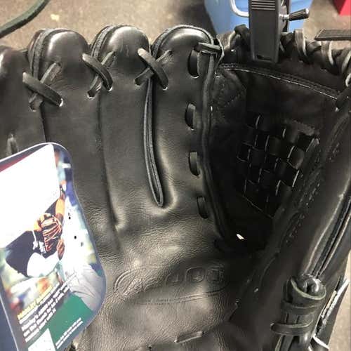 Wilson A2000