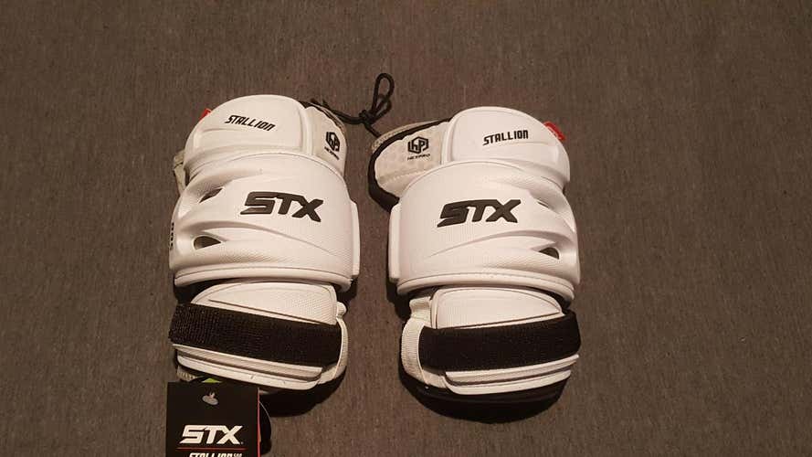 BNWT Stx Stallion 500 Arm Pads