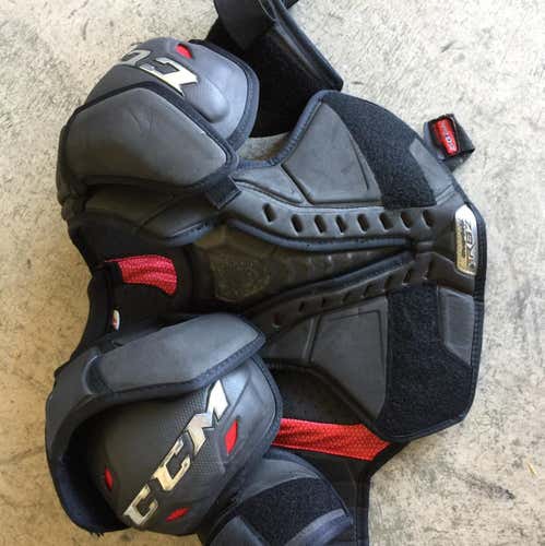 CCM RBZ Shoulder Pads