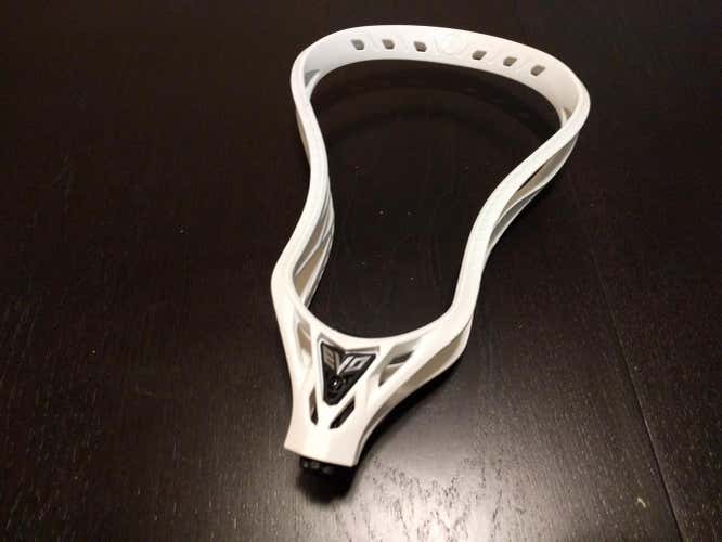 Unstrung white Warrior head