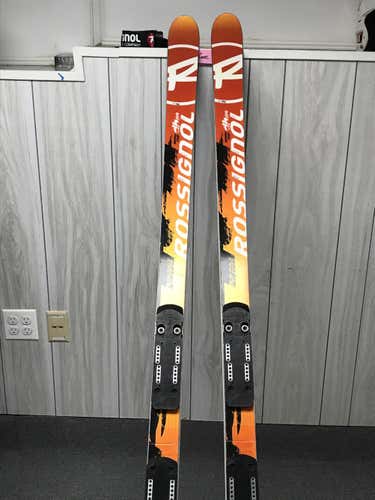 218 50m Rossignol World Cup  No bindings