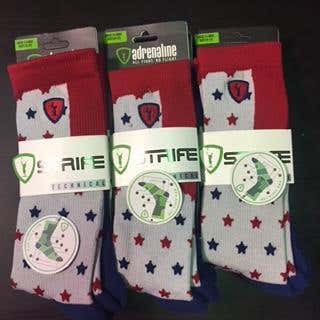 17 pieces of mesh and 6 pack of socks