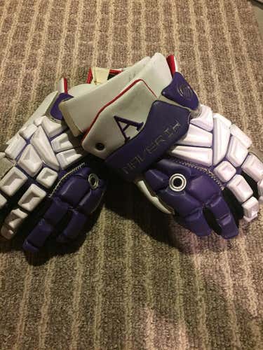Amherst College Maybach Deuce Goalie Gloves