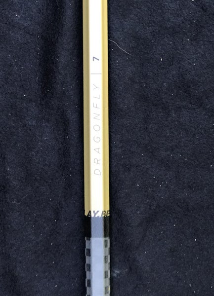 The EPOCH Dragonfly 7 lacrosse shaft