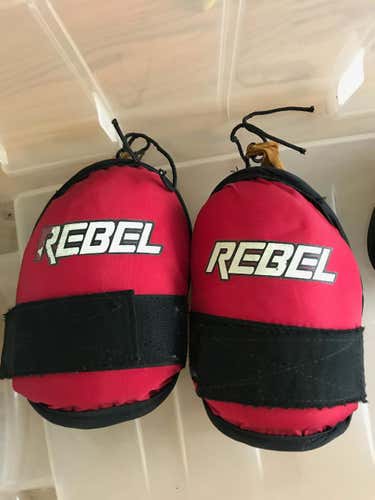 Retro Gear! Box Lacrosse Rebel Pads