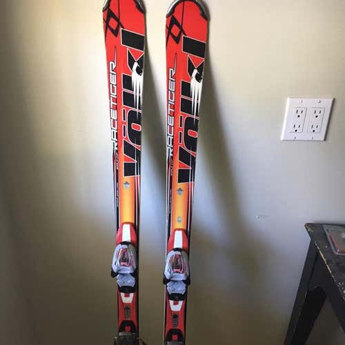 142 Racetiger GS Skis