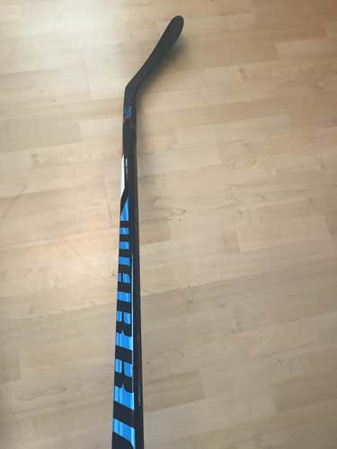 Pro stock Erik Karlsson warrior qrl 75 flex