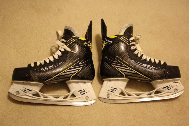 BLACK FRIDAY DEAL Pro Stock CCM Super Tacks Hockey Skates Size 8D