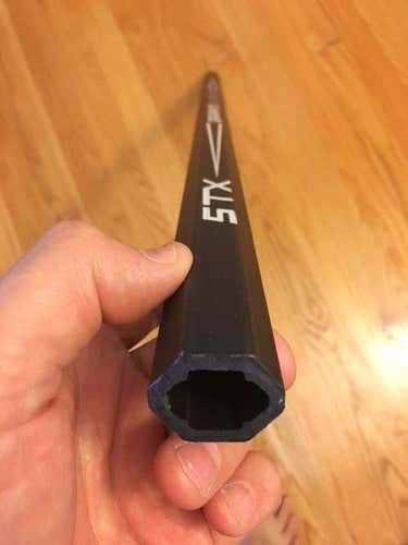 STX Graphite Advantage - 31.5"