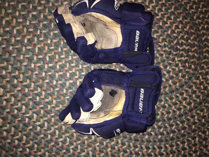 Bauer four roll pro gloves - Yale pro stock