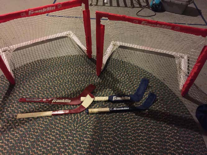Knee Hockey Set (2 goals, 2 Goalie sticks, 2 Left hand sticks)