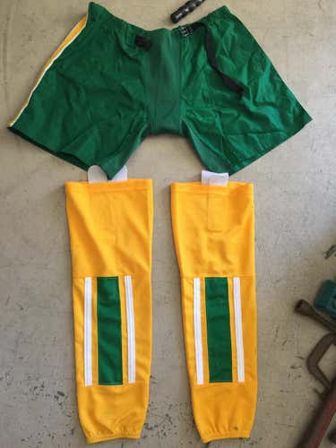 Pant shell+socks combo