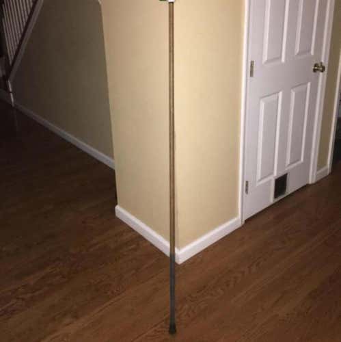 Wooden Dpole