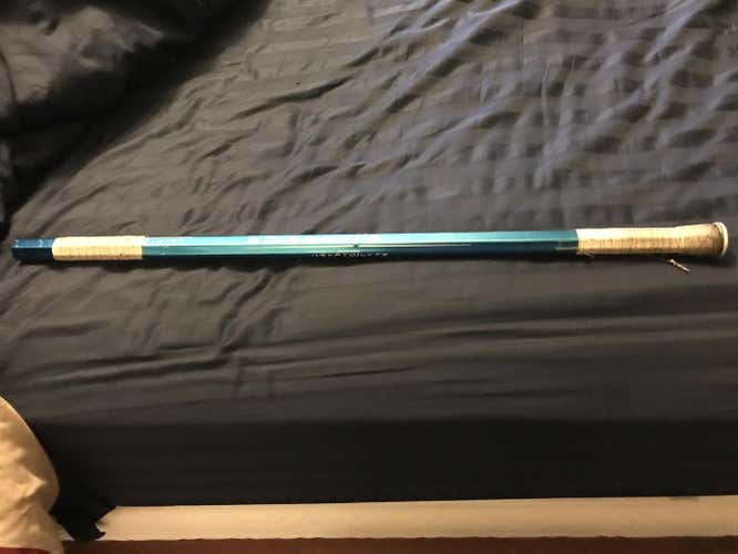Blue Warrior Kryptolyte Attack/Midfield Shaft