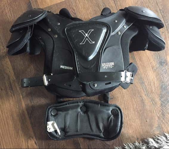 Xenith Xflexion Flyte Shoulder Pads