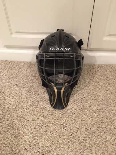 Bauer NME 5 goalie mask