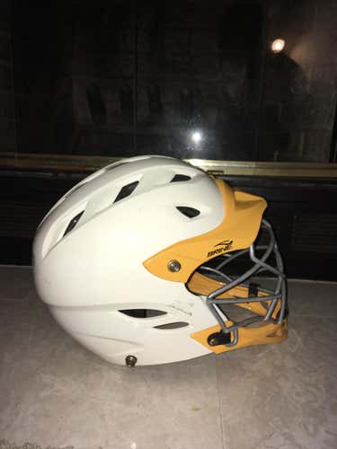 Lacrosse Helmet, Warrior (White and Yellow)