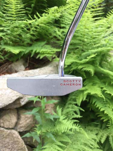 Scotty Cameron Futura RH Putter - 1114