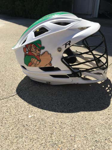 Used Cascade R w/ St. Pats decals