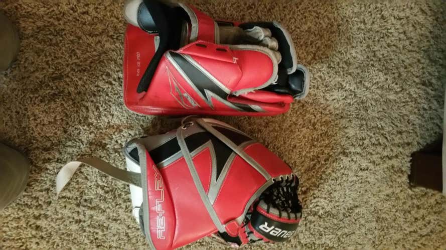 Bauer Re-Flex Glove and Blocker