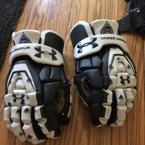Black/White Trilogy Goalie Gloves