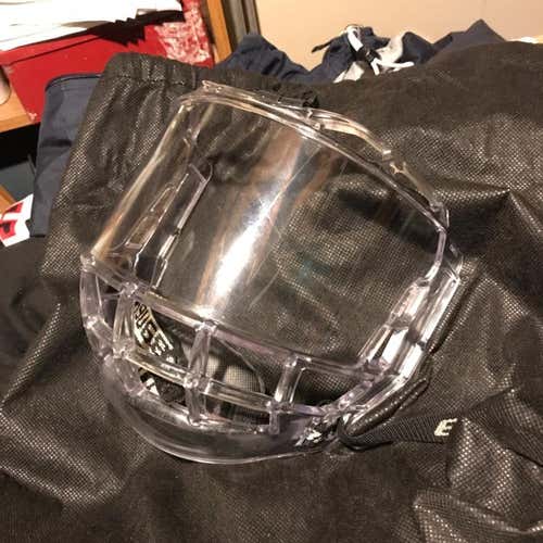 Bauer Fishbowl