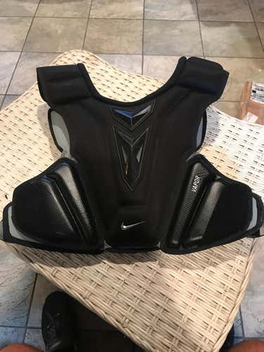 NEW NIKE VAPOR SHOULDER PAD/ DON'T HAVE THE STRAPS
