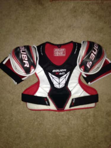 Bauer Senior X60 Shoulder Pads