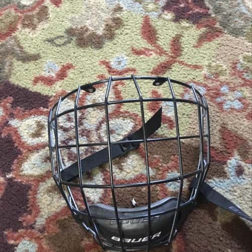 Bauer Oreo Cage Size Medium