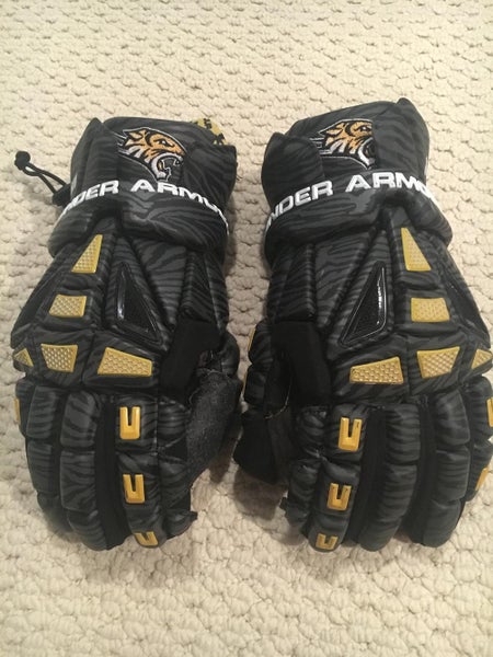 Towson Goalie Gloves