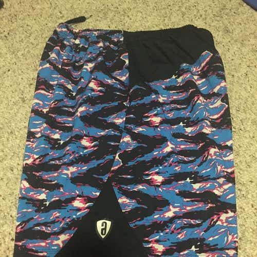 Adrenaline Lacrosse Shorts Sz XL